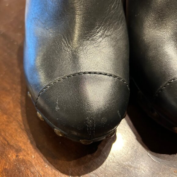 Womens Chanel Black Leather Wood Heel Studded Platform Mules Clogs 38.5 US/8 - Picture 16 of 16